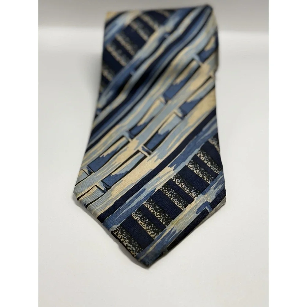 Guy Laroche Paris Mens 100% Silk Tie Blue Abstract Geometric Vintage Necktie